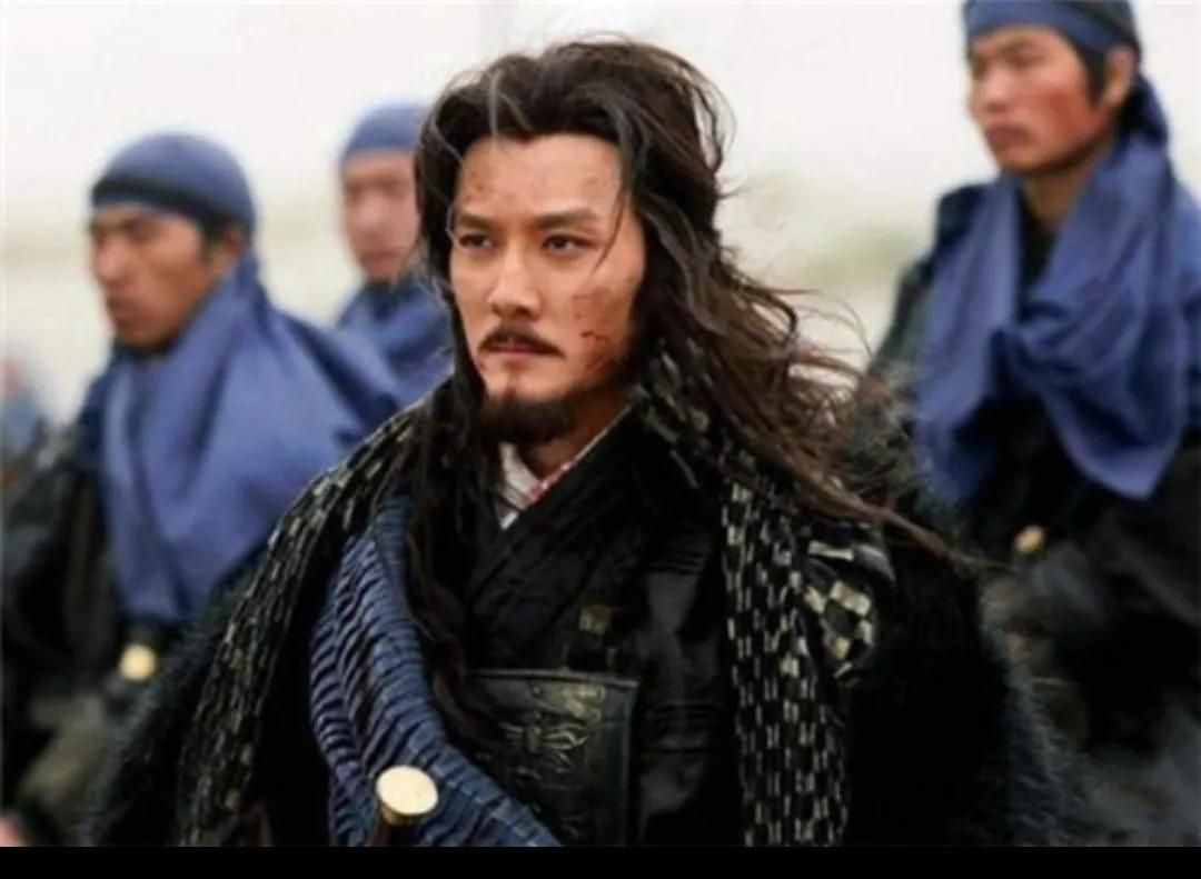 劉邦和項(xiàng)羽爭(zhēng)霸，明明項(xiàng)羽更厲害，為什么最后贏的卻是劉邦？