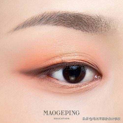 適合單眼皮的眼妝教程，畫對了美成小仙女