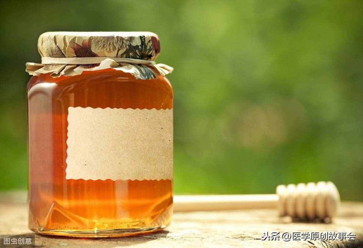 每天一杯蜂蜜水好處多多，堅(jiān)持半年以上，身體會(huì)有四種變化
