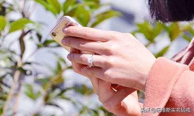 戴戒指五個手指的含義是什么？戒指戴左手和右手有區(qū)別嗎？