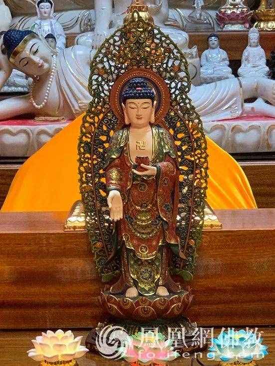 恭迎阿彌陀佛圣誕！瞻禮全球百寺阿彌陀佛圣像，見者增福獲平安