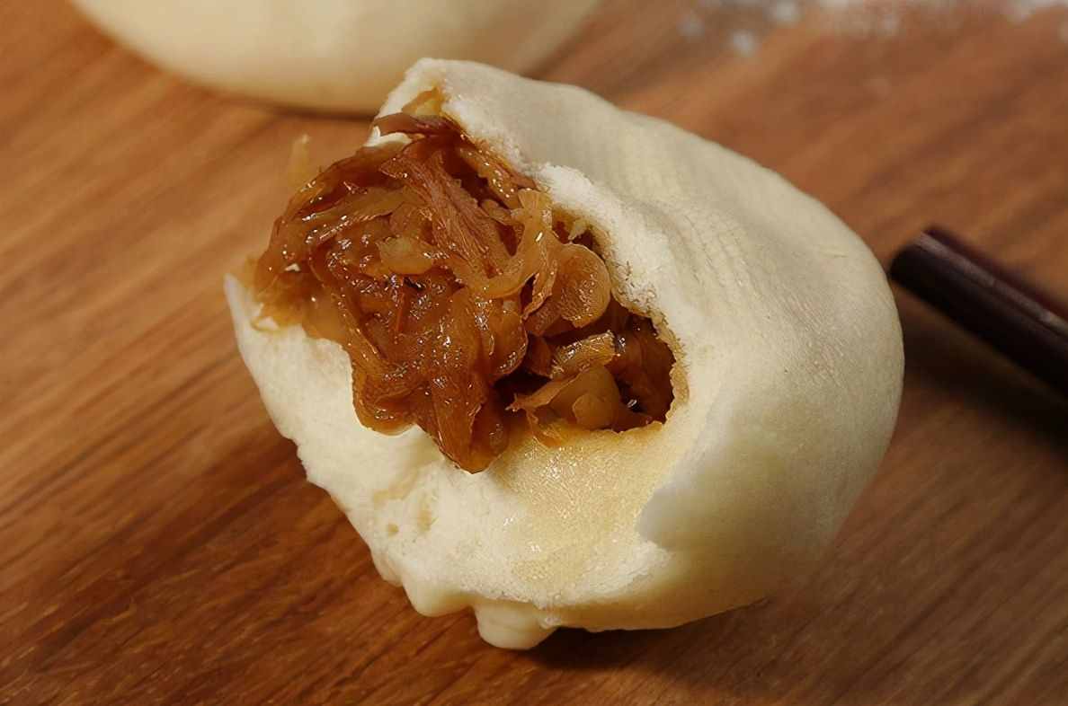 做速凍包子，牢記幾點竅門，蒸好出鍋和現(xiàn)包的一樣好吃，暄軟不塌