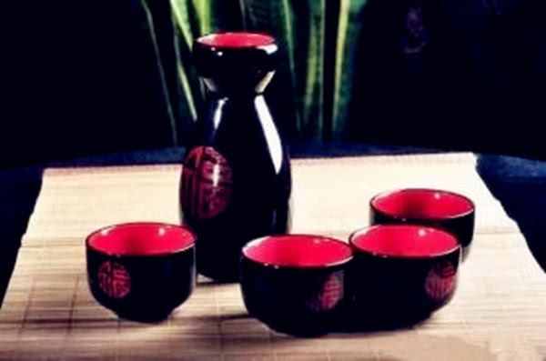 蘇東坡與佛印等3人行酒令，所對(duì)雅句妙不可言