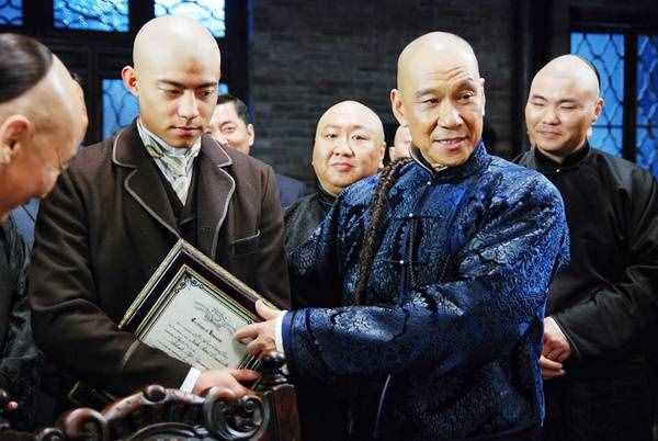 眾星云集，竟然拍出這樣的電影——淺評《十月圍城》