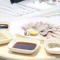 清水煮肉，簡(jiǎn)約但絕不簡(jiǎn)單的佳肴的做法圖解4