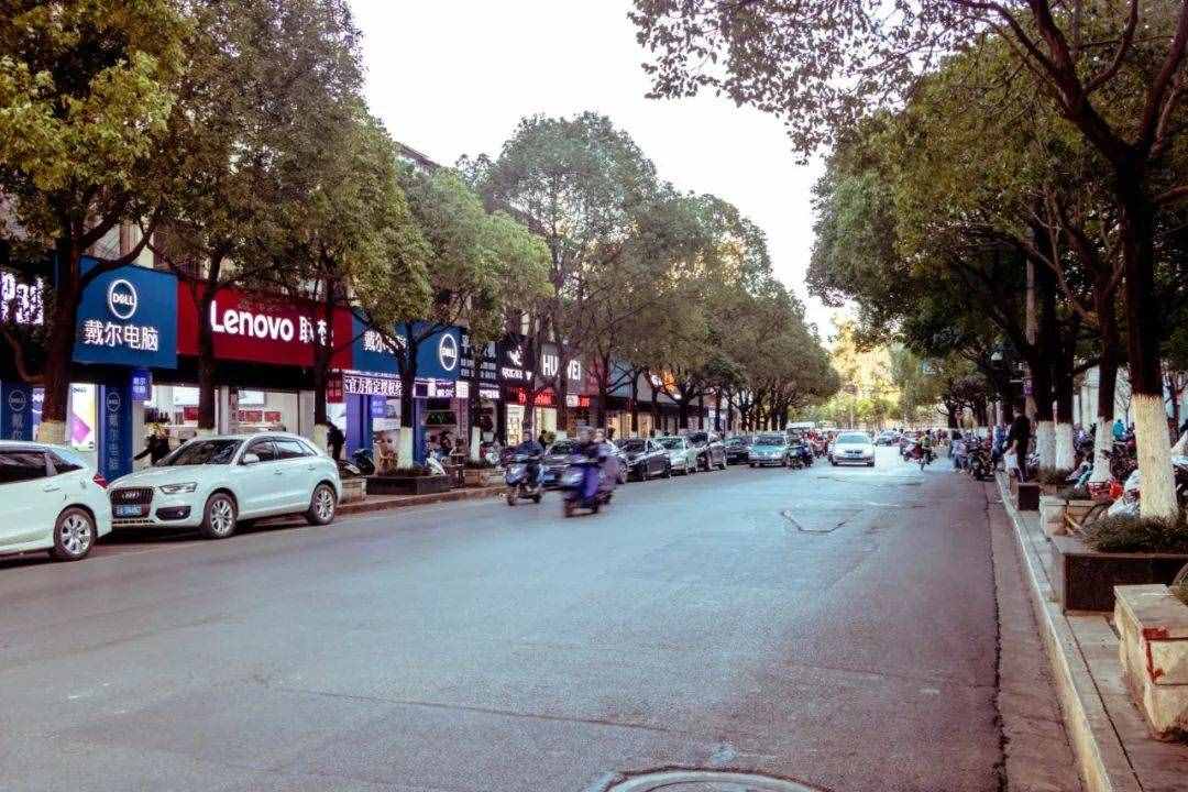 留給一二一大街電腦城的時(shí)間不多了？