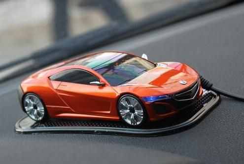 汽車安裝電子狗有利有弊，究竟應(yīng)該禁止還是提倡？