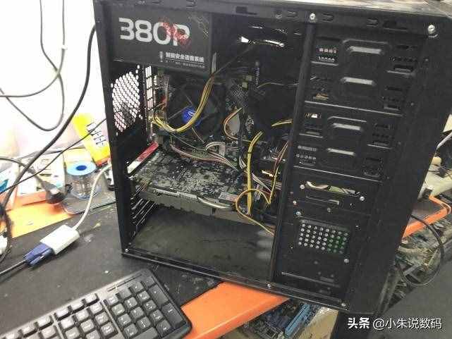 電腦是由什么組成的？各個(gè)硬件的作用是什么？別再說錯(cuò)鬧笑話了