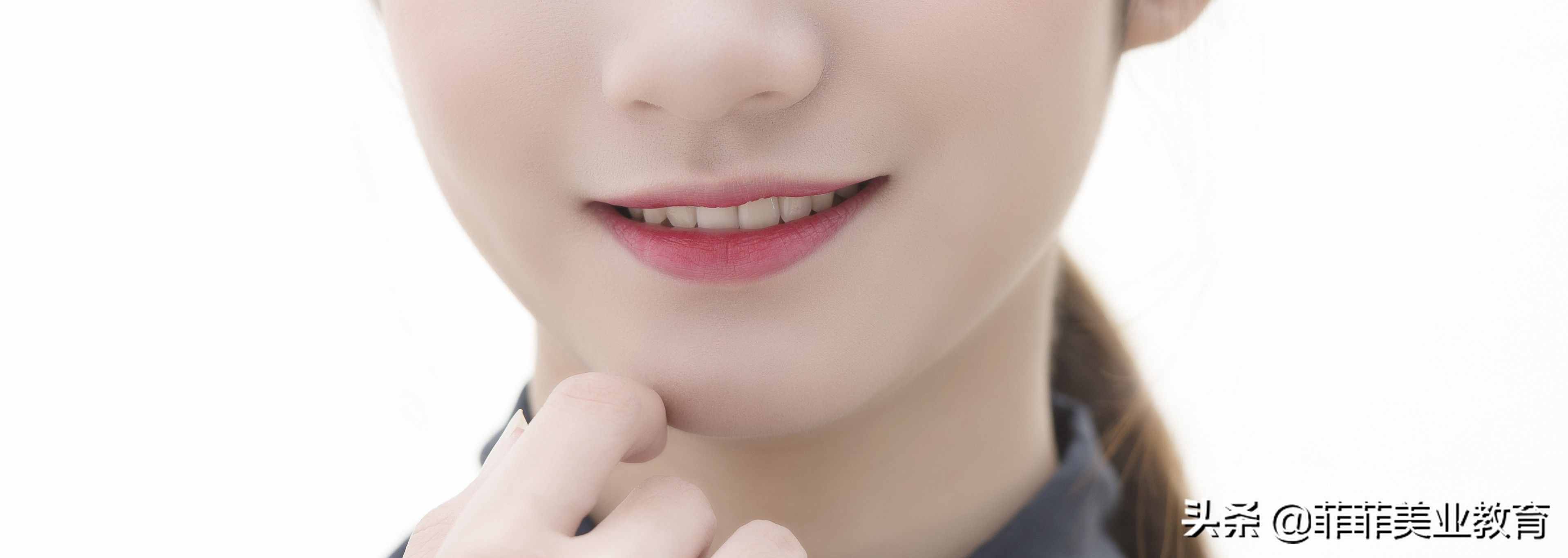 6個(gè)適合新手全面學(xué)習(xí)的化妝技巧 簡(jiǎn)單又實(shí)用