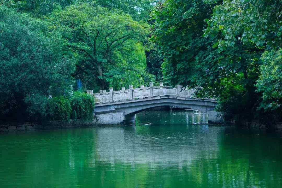 七幅疊字聯(lián)，滿滿的詩(shī)情畫(huà)意