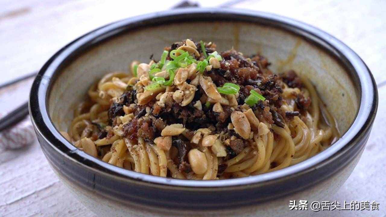 正宗四川擔擔面做法，超詳細的做法，吃上一口就會愛上它