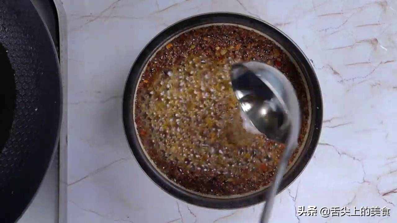 正宗四川擔擔面做法，超詳細的做法，吃上一口就會愛上它