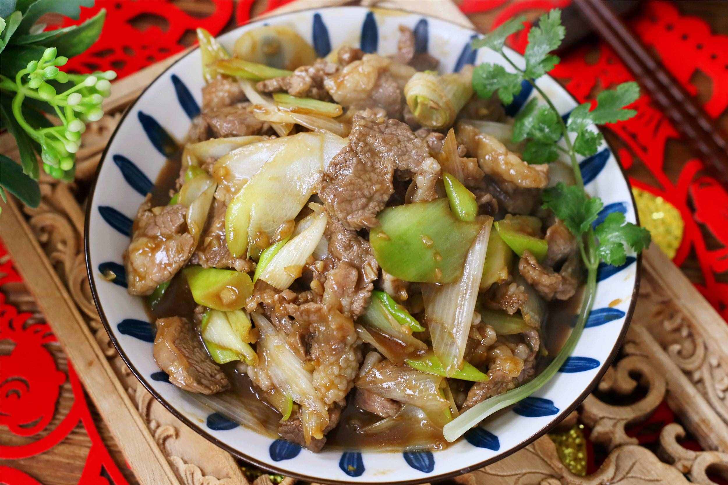 2021年夜飯出爐，16道菜搭配好，省事還好吃，團(tuán)圓飯不發(fā)愁