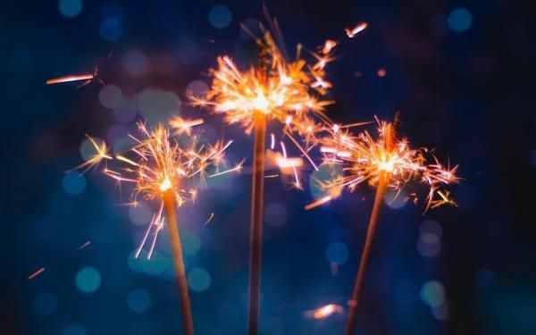 2020跨年的搞笑說說 年是腿長(zhǎng)的人跨的，有你什么事