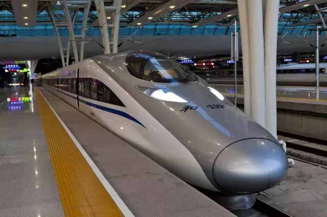 高鐵和動(dòng)車究竟有什么區(qū)別？終于明白了…