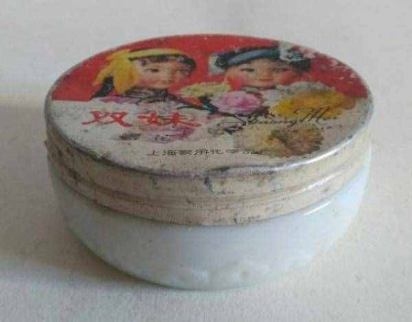 別再瞧不起國貨，這8個國貨護膚品，雖然不到100，但真的好用