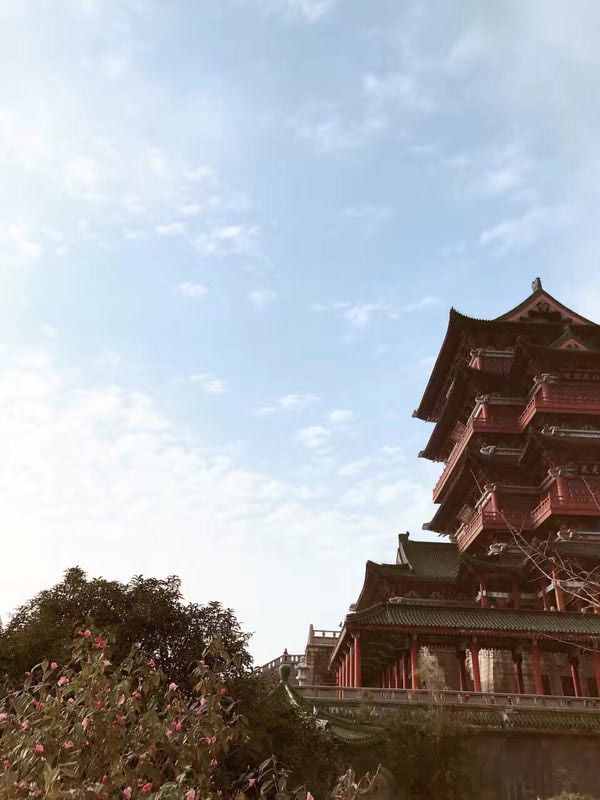 「詩詞遇上名勝」滕王閣：落霞與孤鶩齊飛，秋水共長天一色