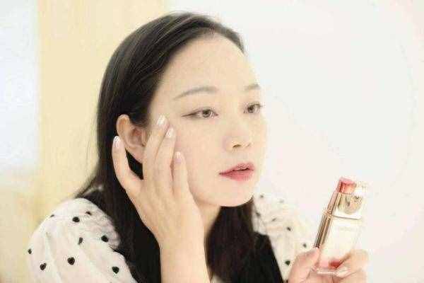 護(hù)膚順序不對，神仙水也拯救不了你，來看正確的護(hù)膚步驟