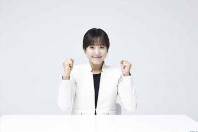 面試官：“女”字添一筆，變成什么字？