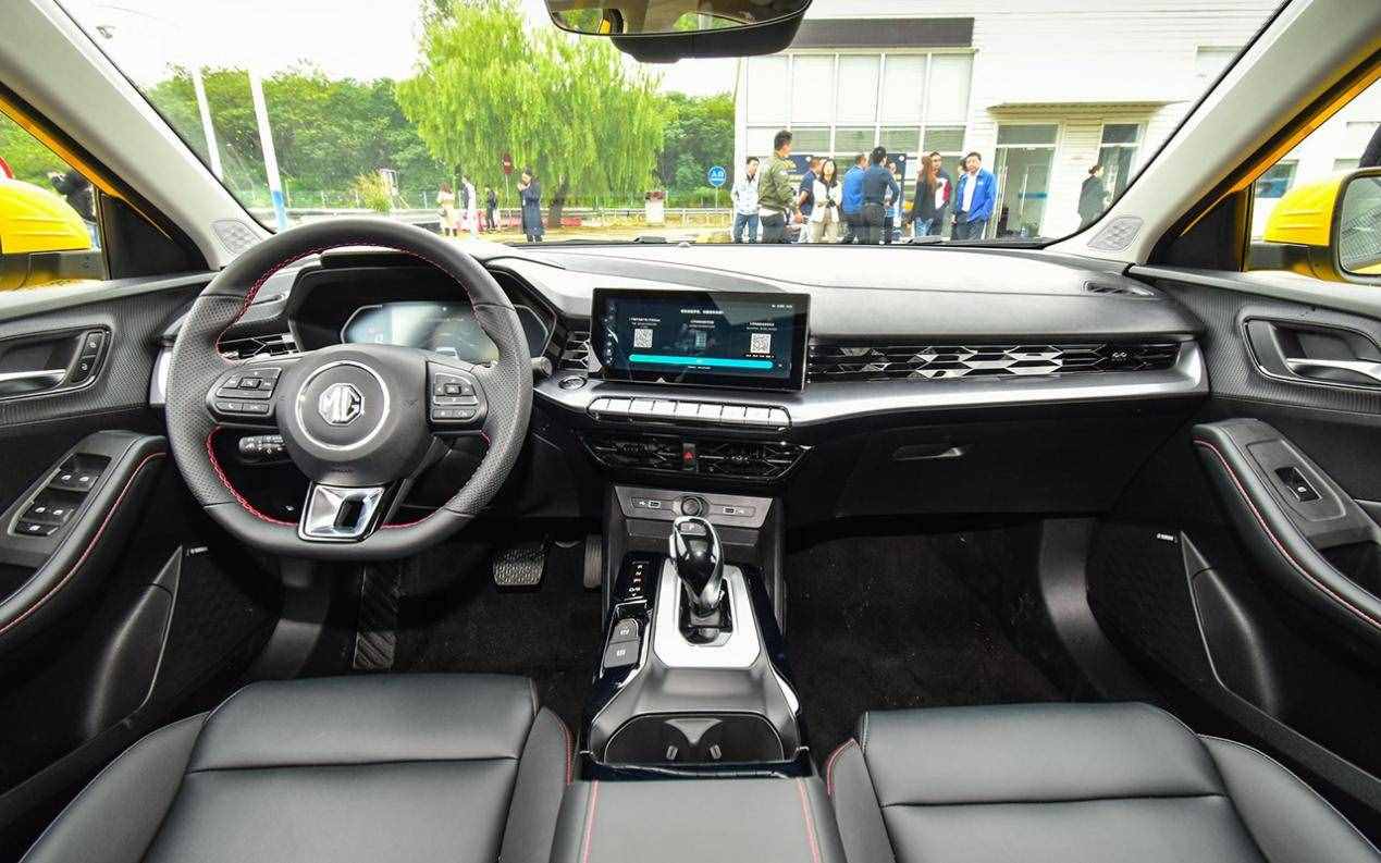 8萬(wàn)預(yù)算能買(mǎi)什么轎車？合資我勸你放棄，不妨就認(rèn)準(zhǔn)這5款國(guó)產(chǎn)車