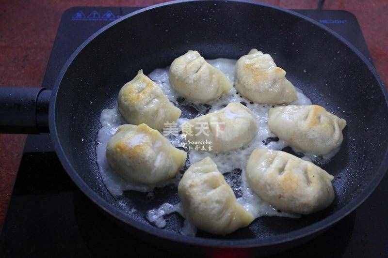 煎餃的家常做法，生煎、熟煎都可以如此美味！