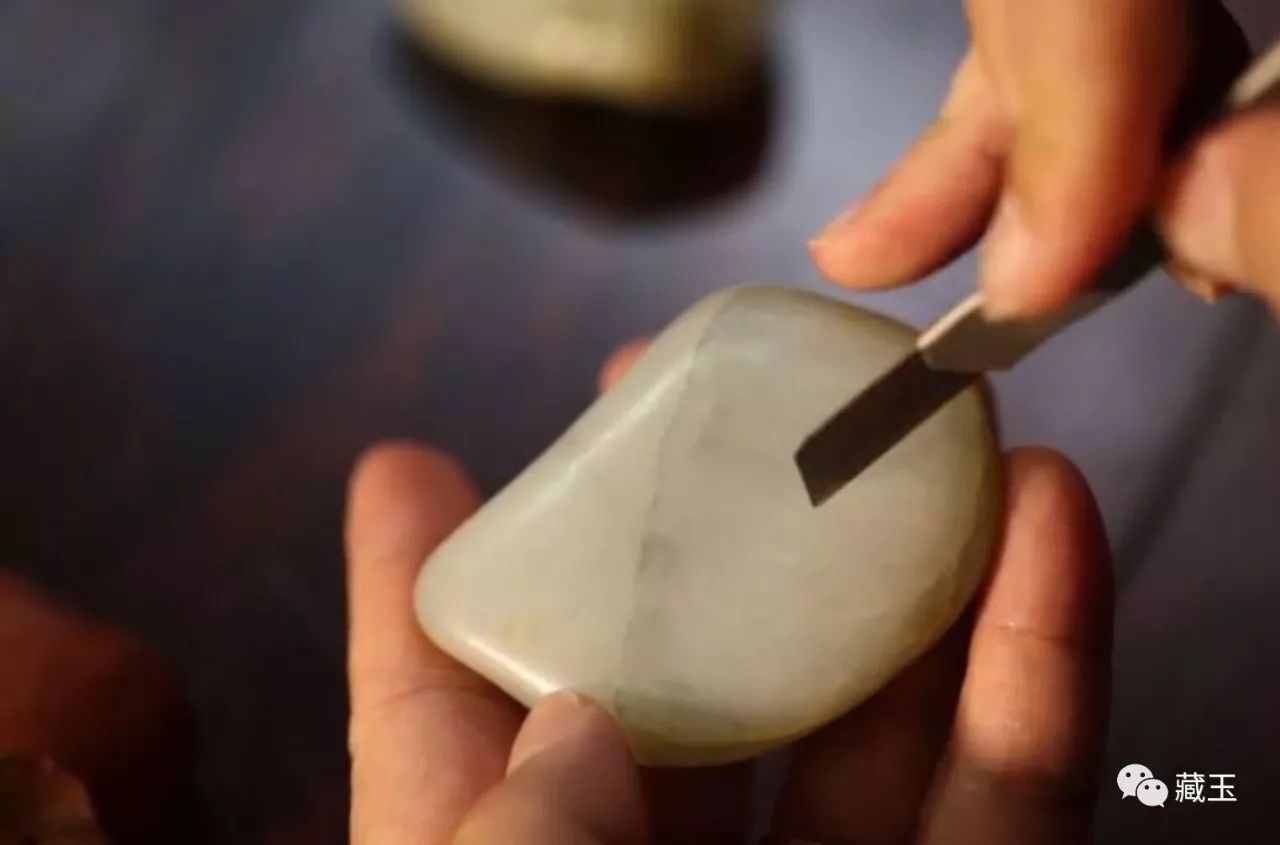 這幾種鑒別和田玉真假的方法，你覺得哪個最靠譜？