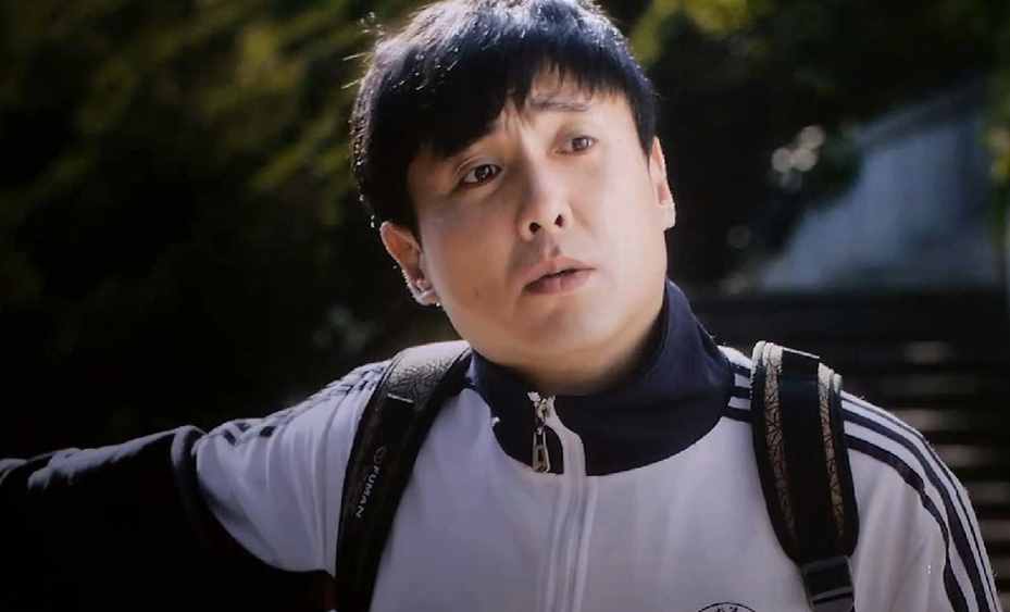 《夏洛特?zé)馈分谐霈F(xiàn)的5首歌曲，一首已成為袁華專屬背景音樂(lè)