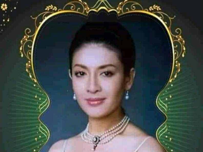 西拉米才是正牌兒媳，被普密蓬親封為王儲(chǔ)妃，身份比蘇提達(dá)尊貴