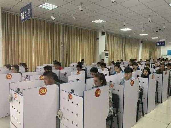 科一、科二、科三、科四都要考些試啥？
