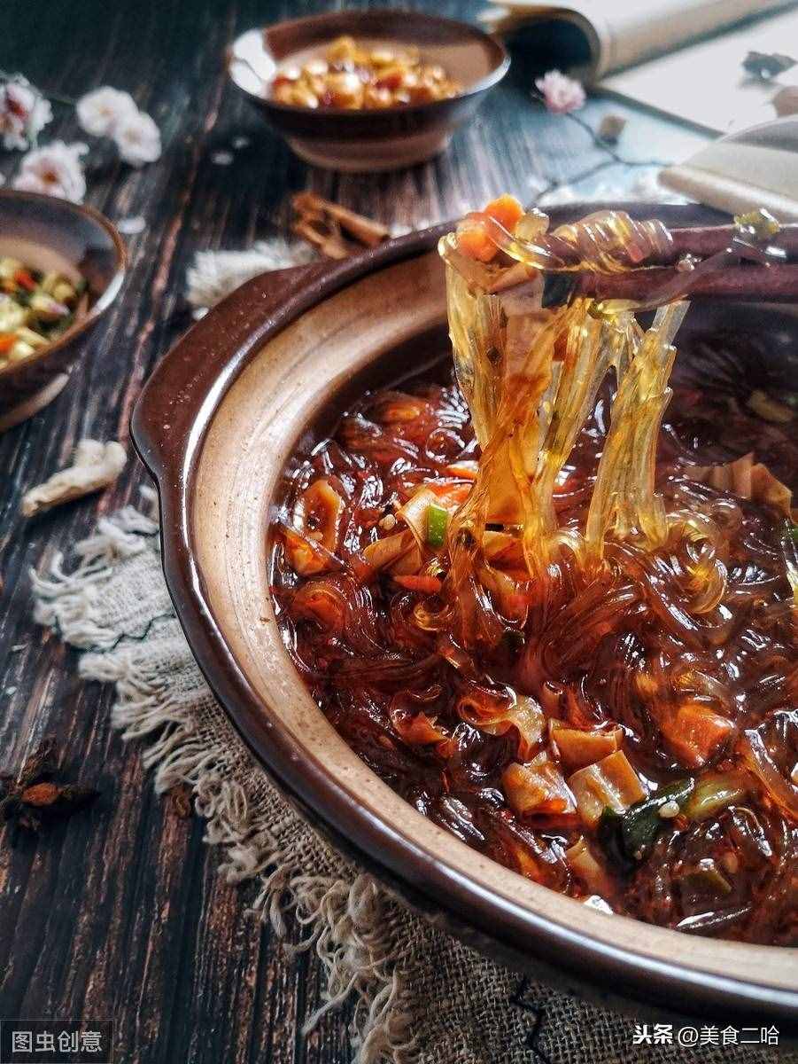 怎么做出好吃的酸辣粉，牢記“132”黃金配比，嗦粉嗦到停不下來(lái)