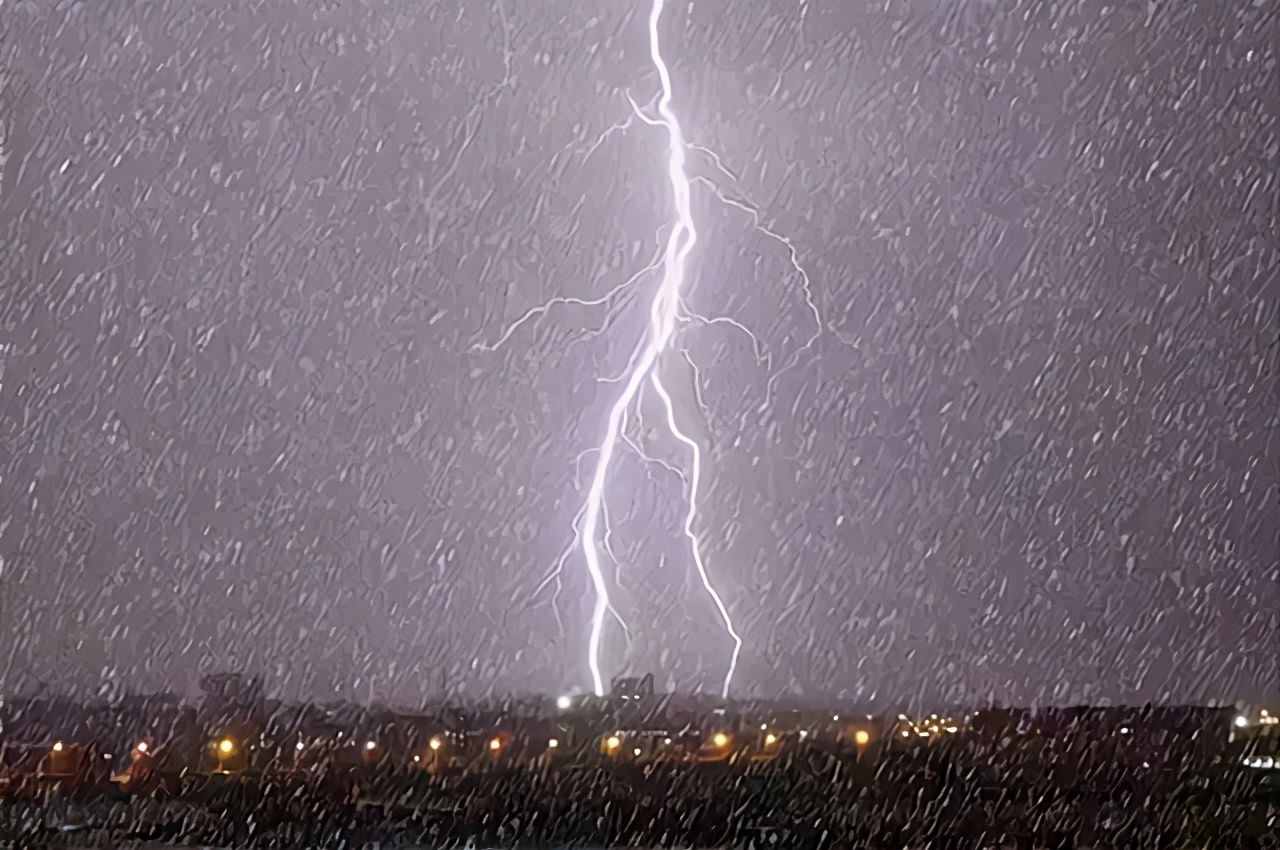 “正月打雷，遍地是賊”，正月打雷好不好？看氣象局如何解釋