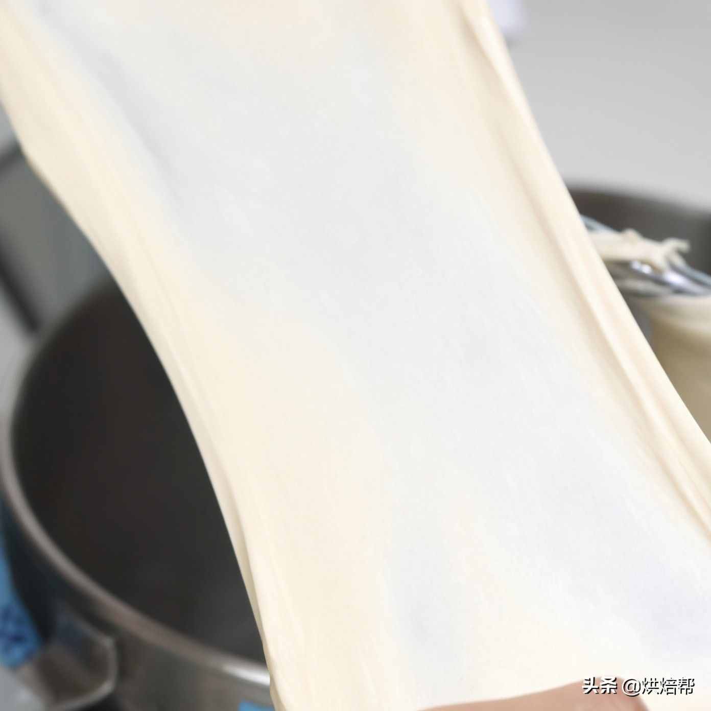 日本超火的“生吐司”是個啥？和普通吐司有啥區(qū)別？漲知識了