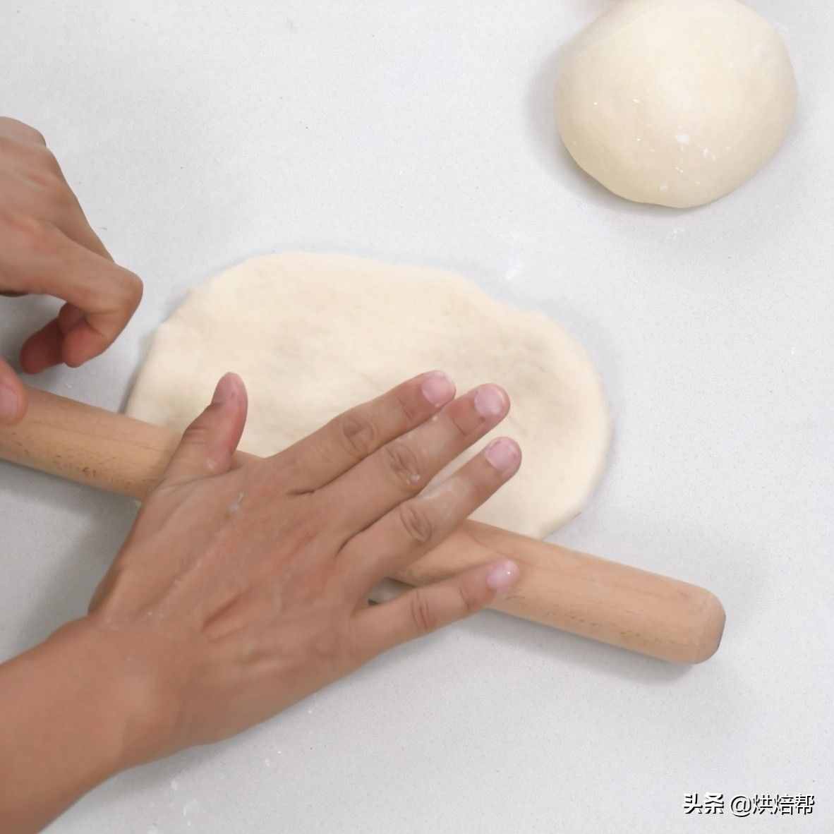 日本超火的“生吐司”是個啥？和普通吐司有啥區(qū)別？漲知識了