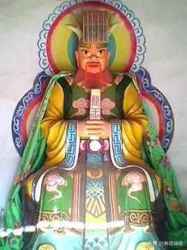 正月十三，傳統(tǒng)習(xí)俗多又多。快來(lái)看看，今天有哪些傳統(tǒng)習(xí)俗和講究