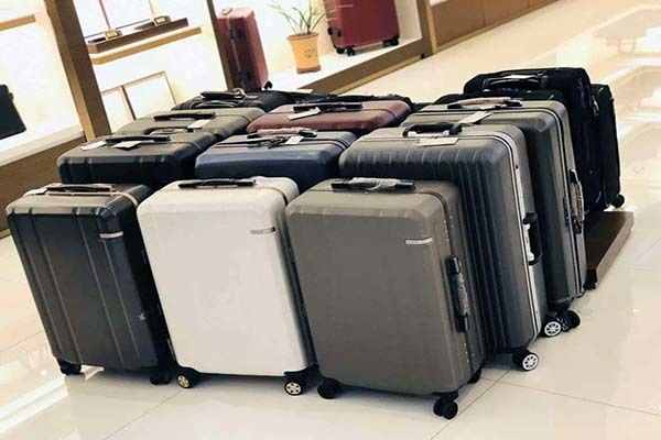 20寸登機(jī)箱不讓登機(jī)了 登機(jī)箱尺寸新規(guī)定2019 登機(jī)箱重量新規(guī)定