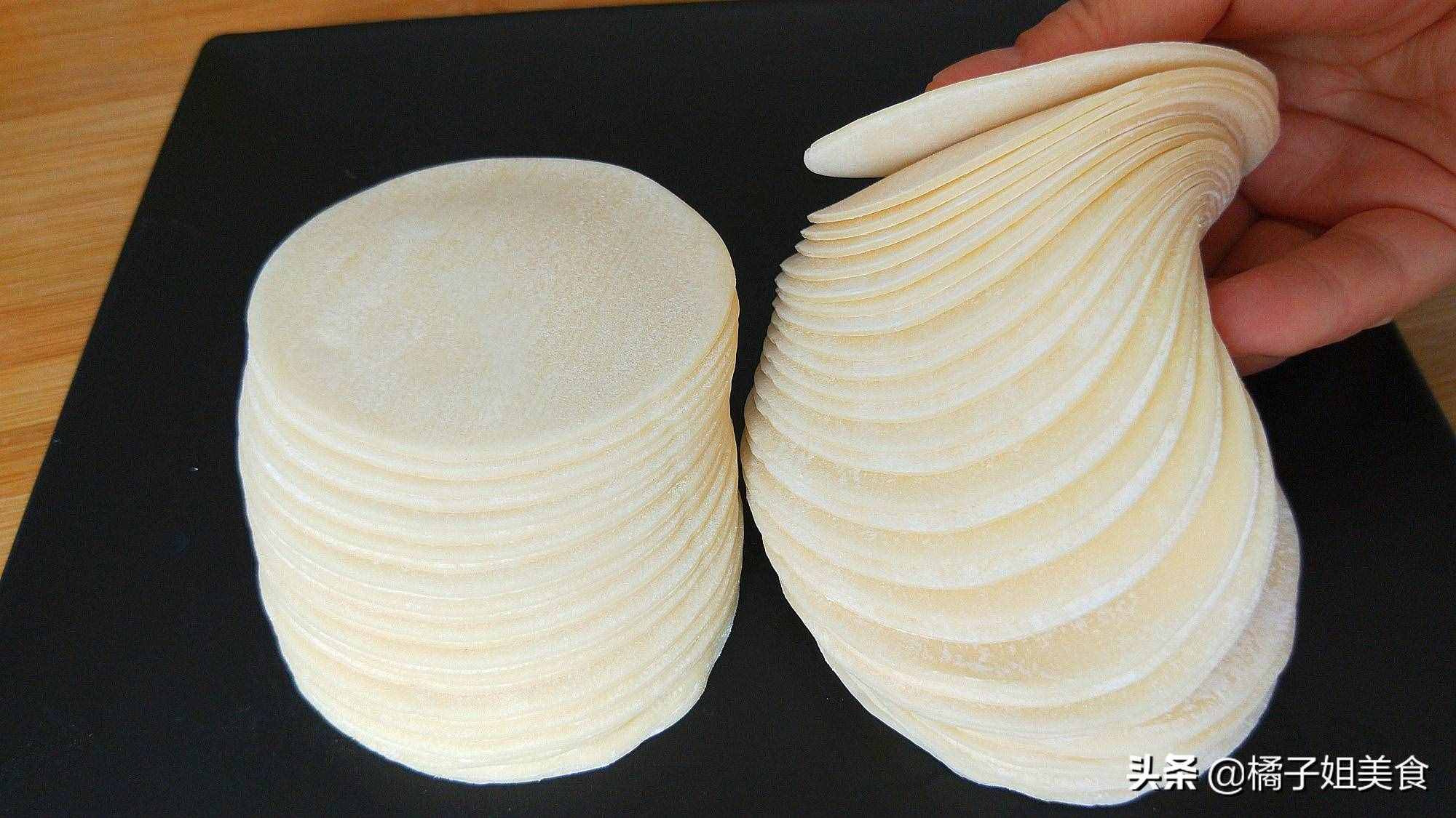 “餃子皮”這個做法最近火了，飯店都吃不到，連吃10天也不膩