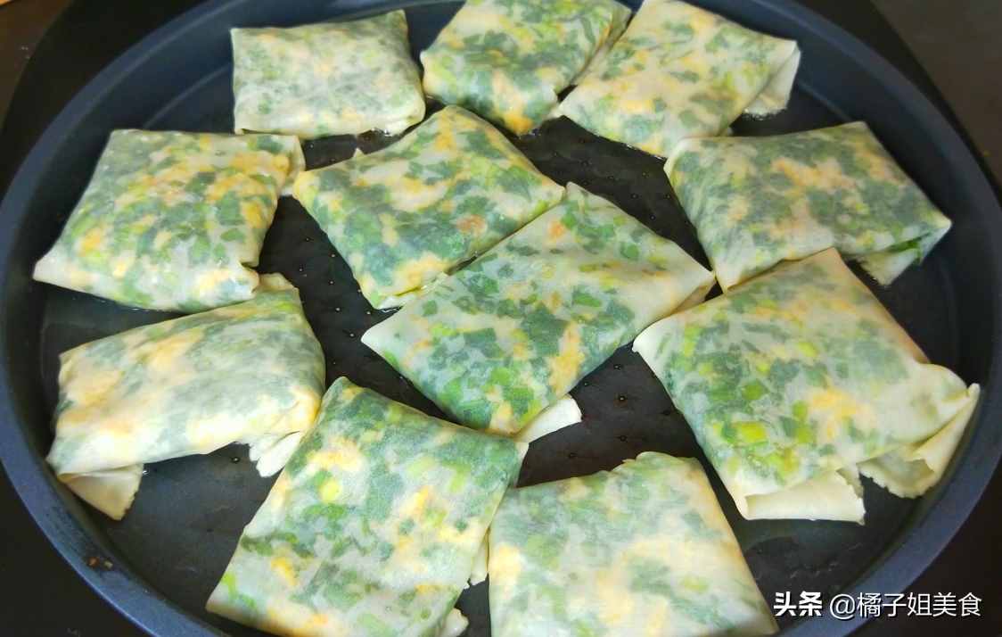 “餃子皮”這個做法最近火了，飯店都吃不到，連吃10天也不膩
