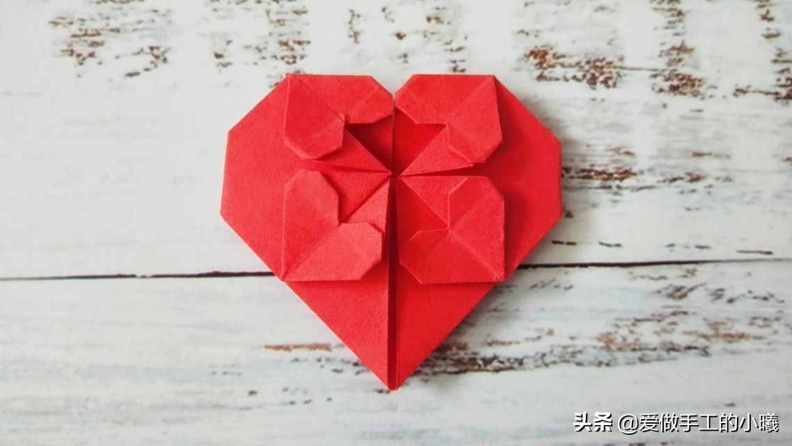 別致的愛(ài)心折紙教程，五顆愛(ài)心并存，簡(jiǎn)單又好看