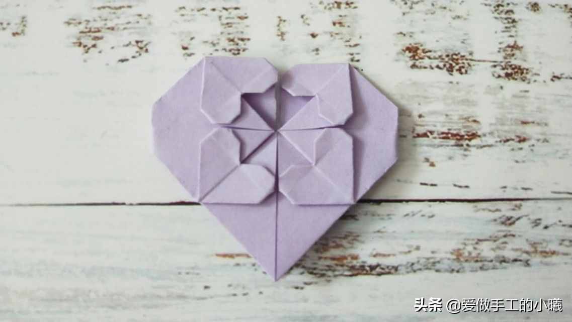 別致的愛(ài)心折紙教程，五顆愛(ài)心并存，簡(jiǎn)單又好看