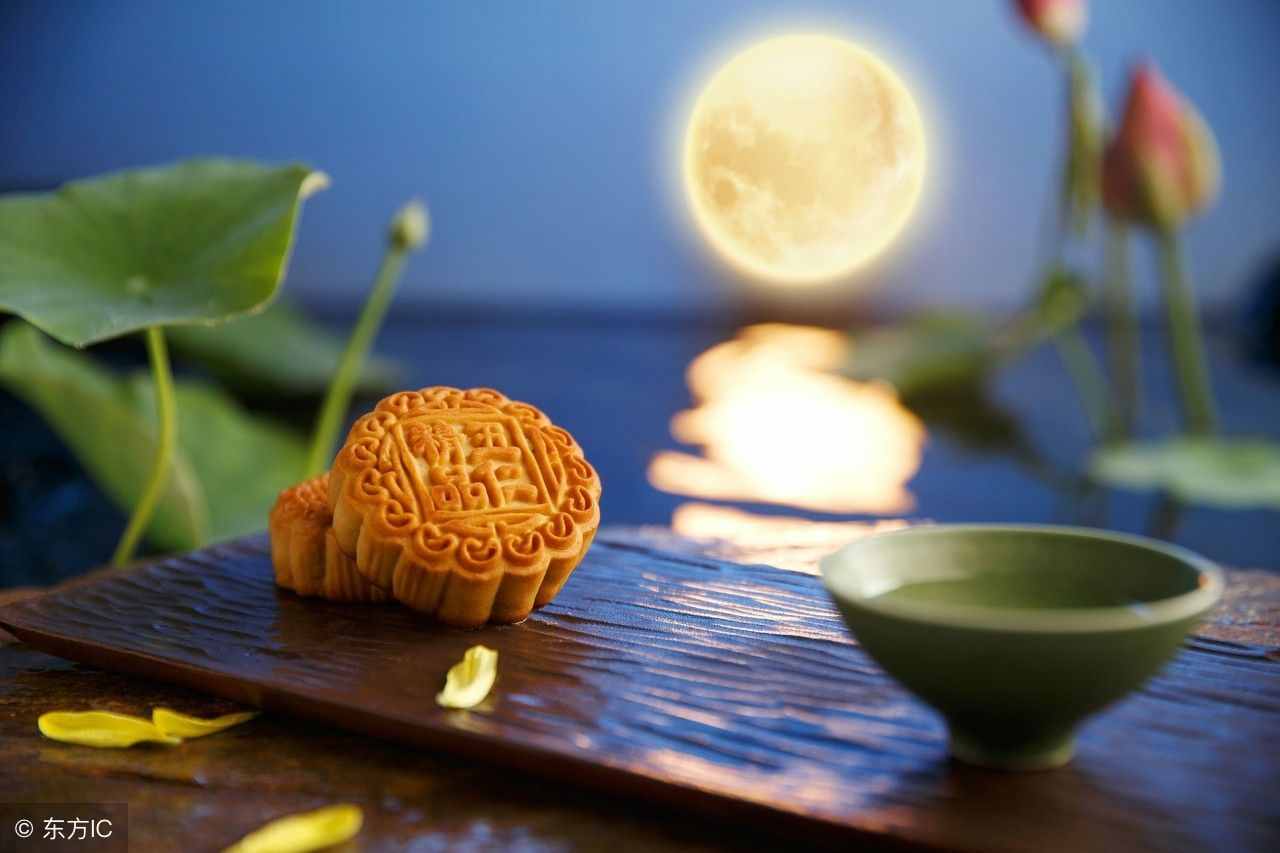 馬上中秋節(jié)了，我們一起來學習這些與月亮有關(guān)的成語和詩句吧！