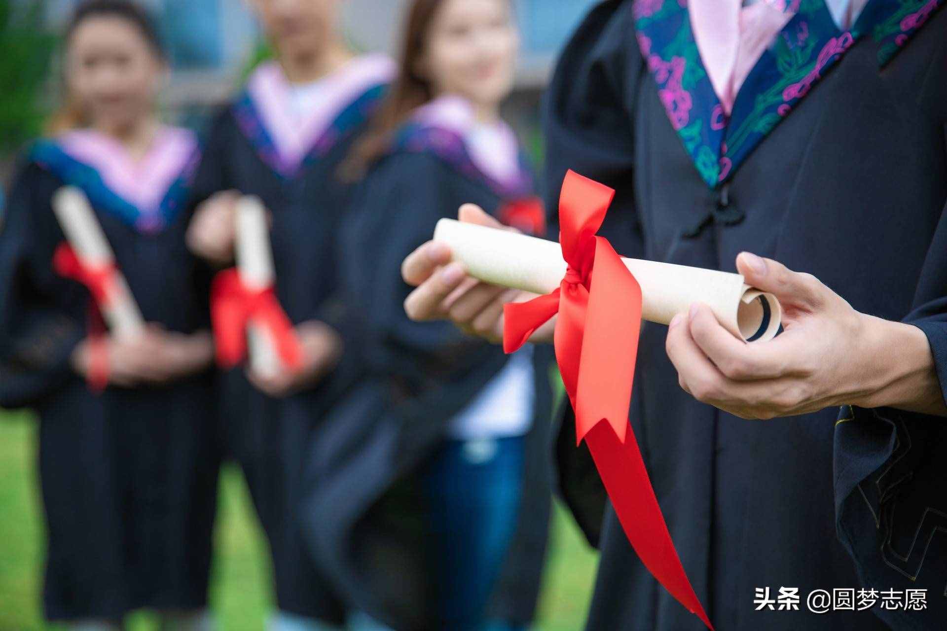 高考“預(yù)錄取”是什么？等于被錄取了？什么情況會(huì)導(dǎo)致不被錄??？