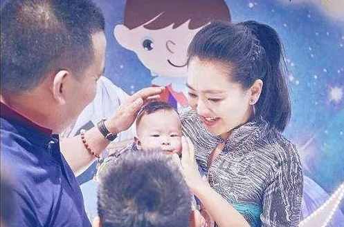 少兒頻道的主持人現(xiàn)在都怎么樣了？最有愛的是他們結(jié)婚了！