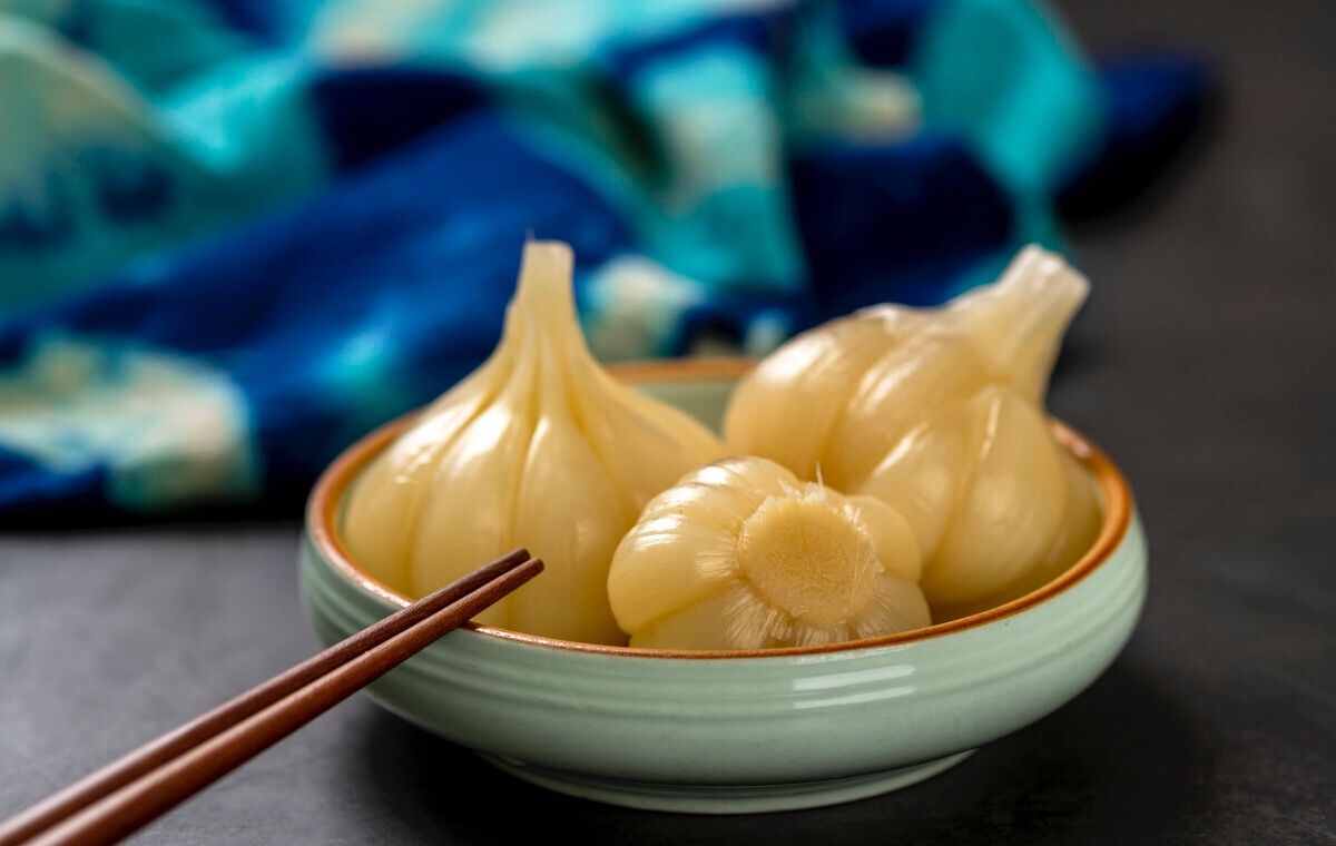 正宗糖醋蒜的做法，配方比例全教給你，脆爽開胃，放一年也不壞