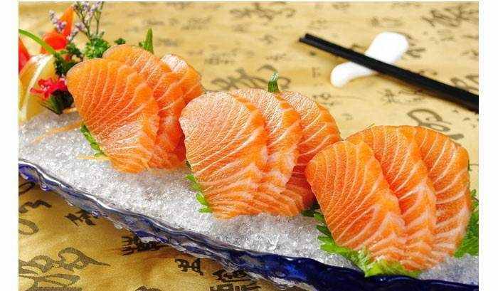 為什么日本人把魚片叫作刺身？看看刺身的來由