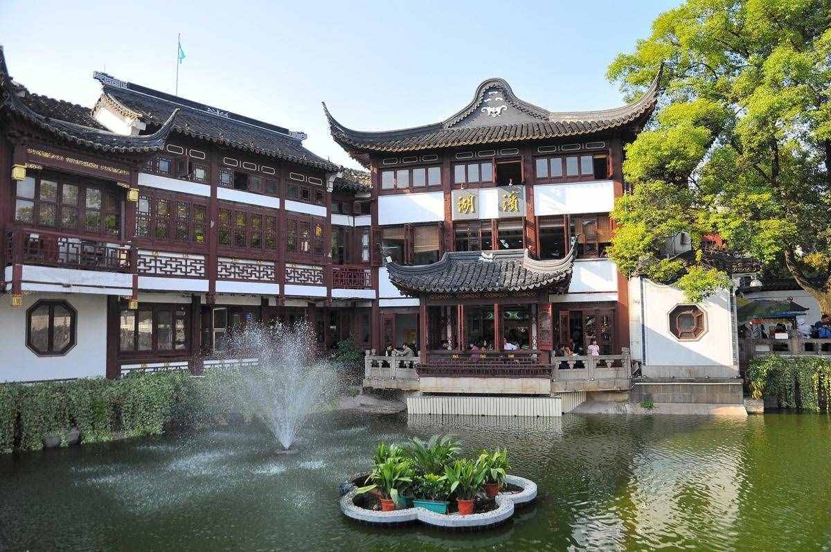 上海一日游安排路線，將經(jīng)典景點(diǎn)全部玩轉(zhuǎn)，充實(shí)又有趣的一天