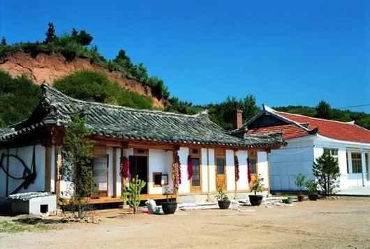 中國各地傳統(tǒng)民居的特色，從四合院窯洞到土樓圍屋