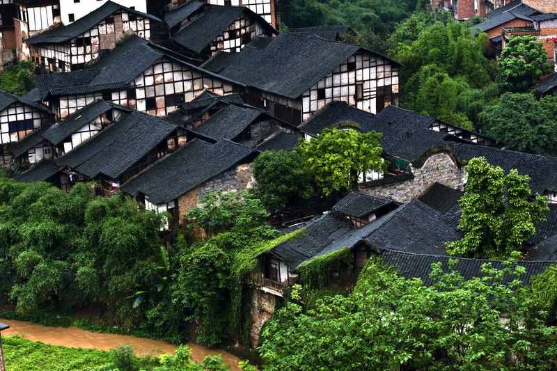 中國各地傳統(tǒng)民居的特色，從四合院窯洞到土樓圍屋