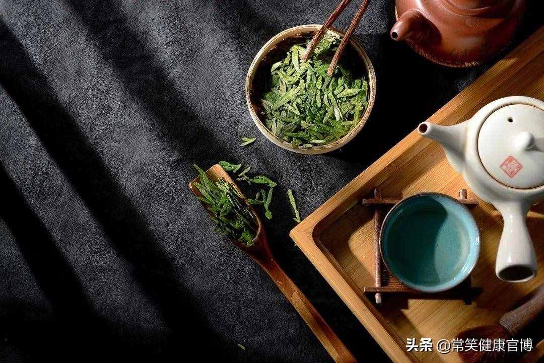 隔夜的茶水，到底能不能喝？真相來(lái)了
