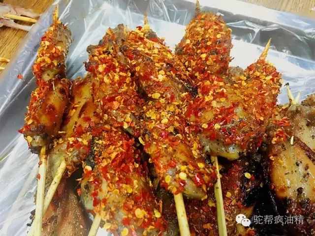 老北京胡同里不可錯過的美食 之“五哥烤翅”~