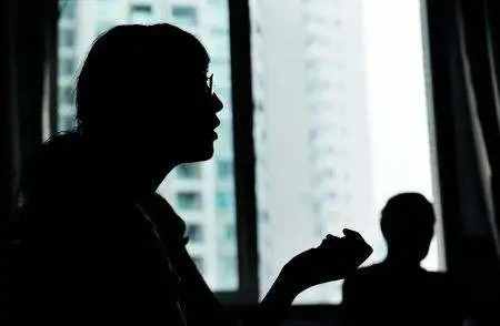 女子好奇看了老公的開(kāi)房記錄，整個(gè)人都不好了！